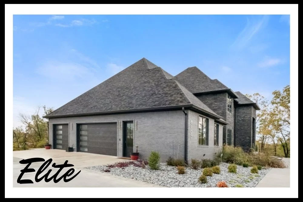 How to Handle a Garage Door Off Track Emergency (5) emergency garage door repair in NWA