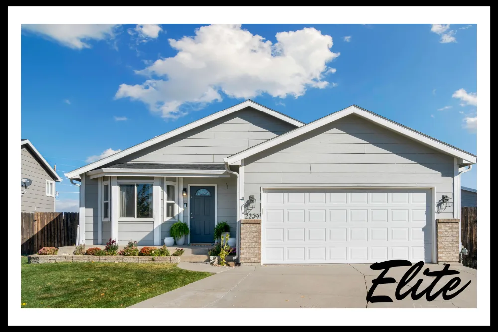 The Best Garage Doors for Arkansas Weather